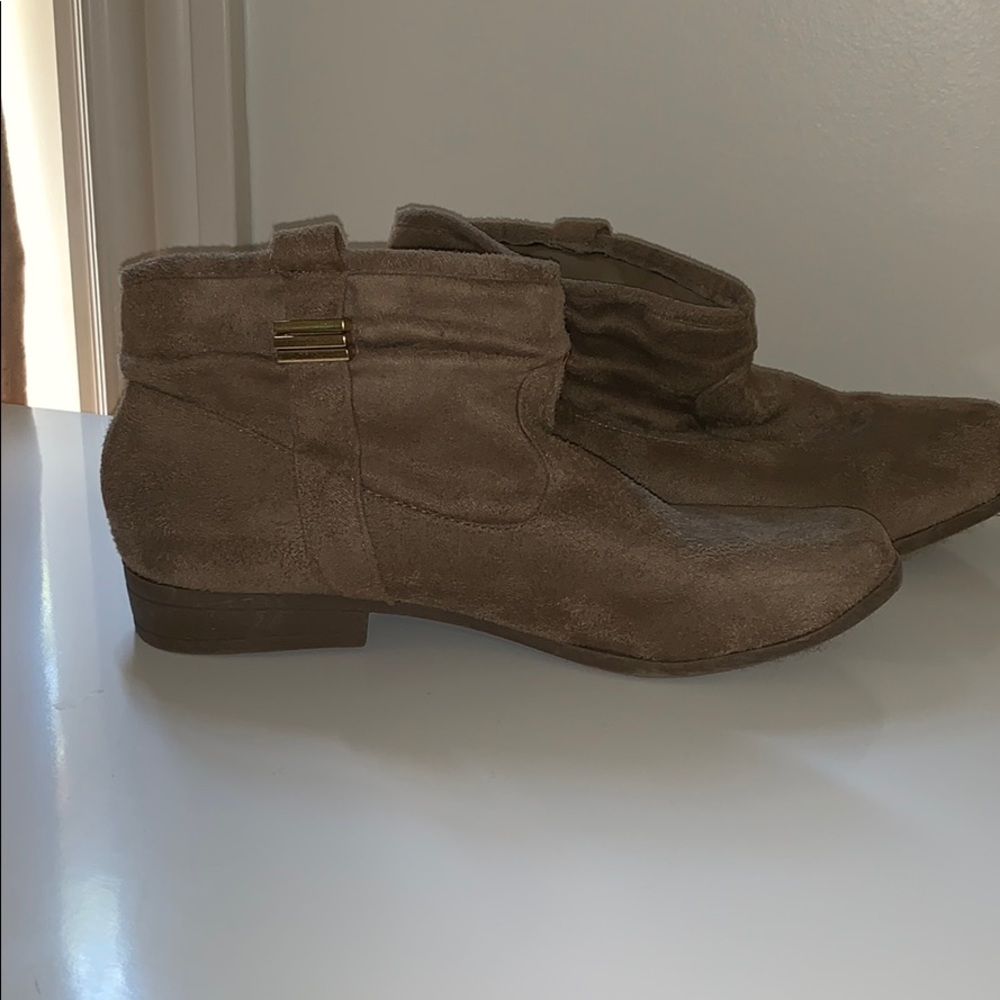 boots - Picture 5 of 5